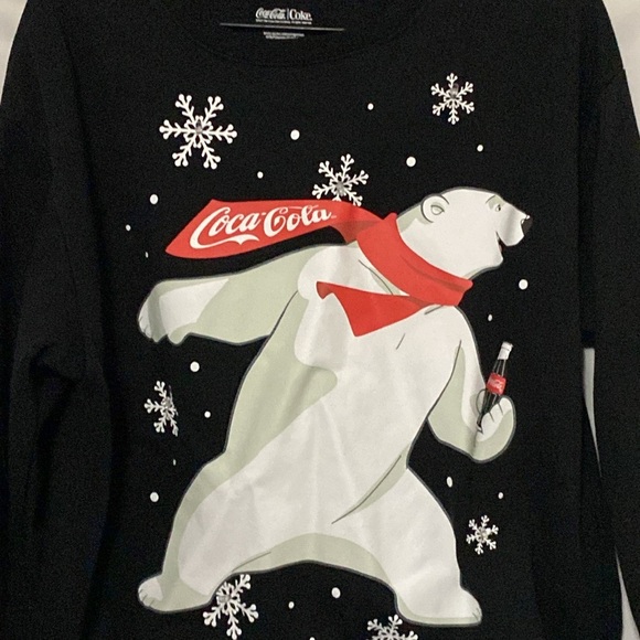 Coca Cola Black Sweatshirt  with Polar Bear and Snowflakes Junior women size XL - Picture 6 of 8
